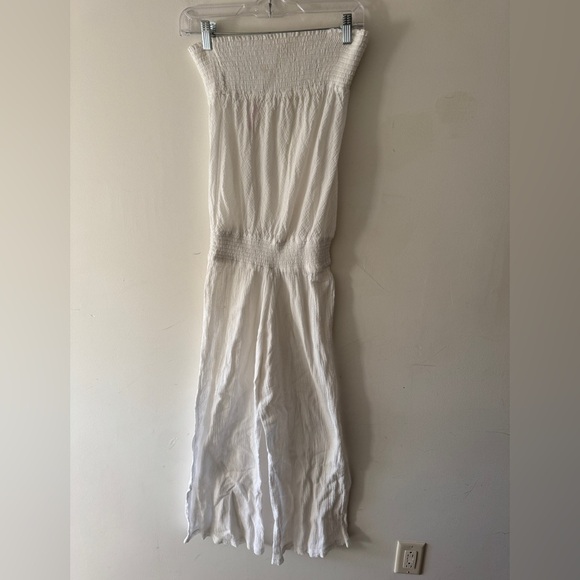 Victoria's Secret Pants - Victoria’s Secret White Beachy Sleeveless Linen Jumpsuit Cover Up